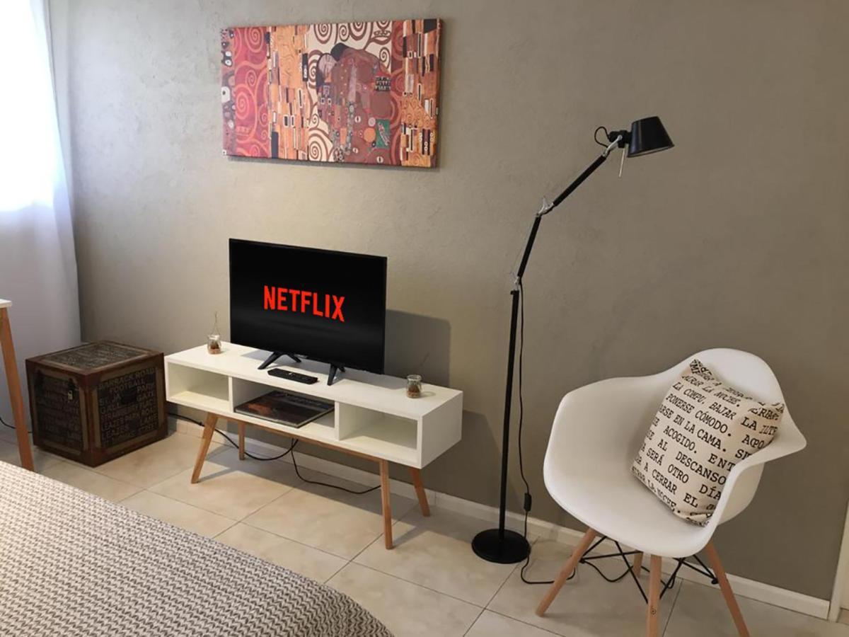 Departamento Monoambiente A Metros Del Obelisco Appartement Buenos Aires Buitenkant foto